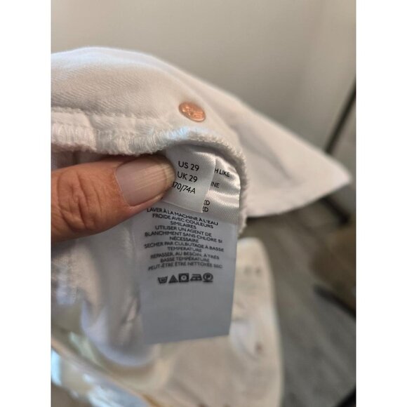 We The Free HighRise Destroyed White Button Fly Denim Shorts 29 - Picture 7 of 8